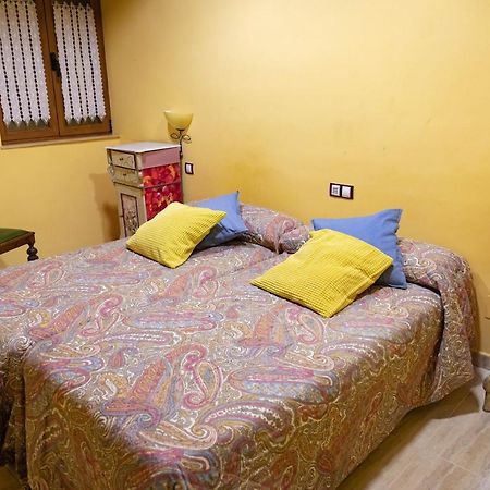 Hotel Un Lugar En La Vecilla Дуэньяс Экстерьер фото